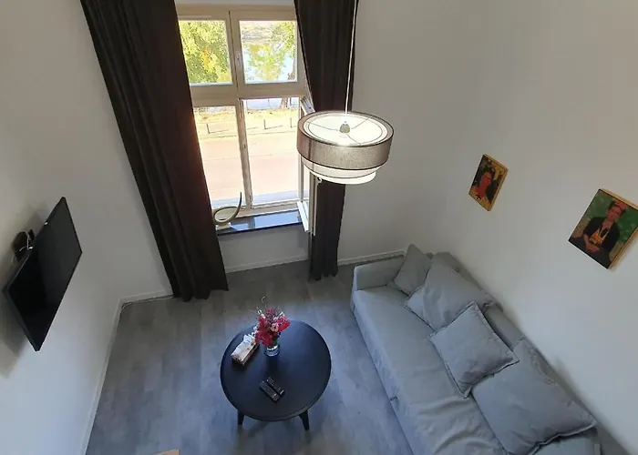 Frida-podwale-balcony-free-parking-wifi * Wrocław