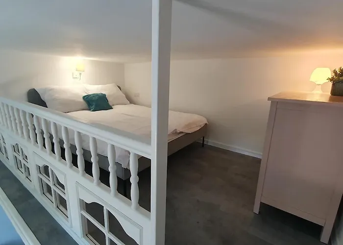 Frida-podwale-balcony-free-parking-wifi Wrocław