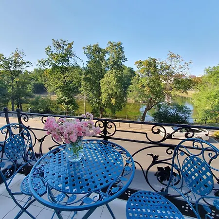 Apartmán Frida-podwale-balcony-free-parking-wifi